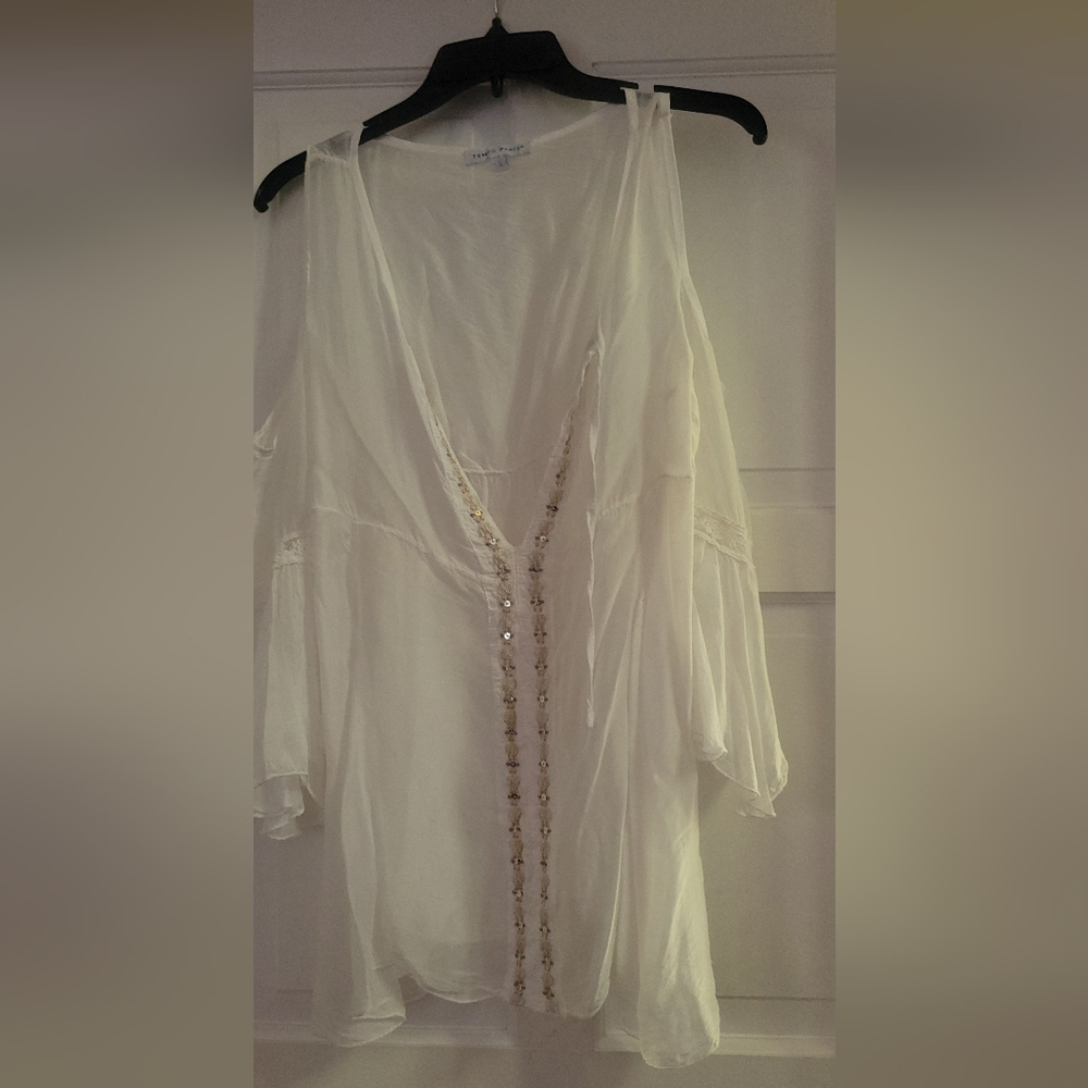 Tempo Paris Cream Top